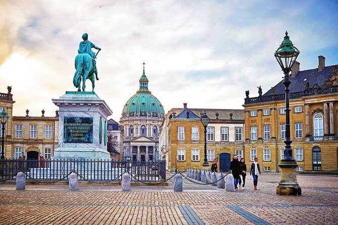 Copenhagen Highlights and Torvehallerne Market Private Tour - Discovering the Local Cuisine at Torvehallerne Market
