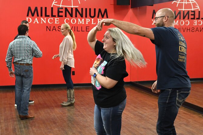 Country Swing Dancing in Nashville - Best Country Swing Dance Venues in Nashville