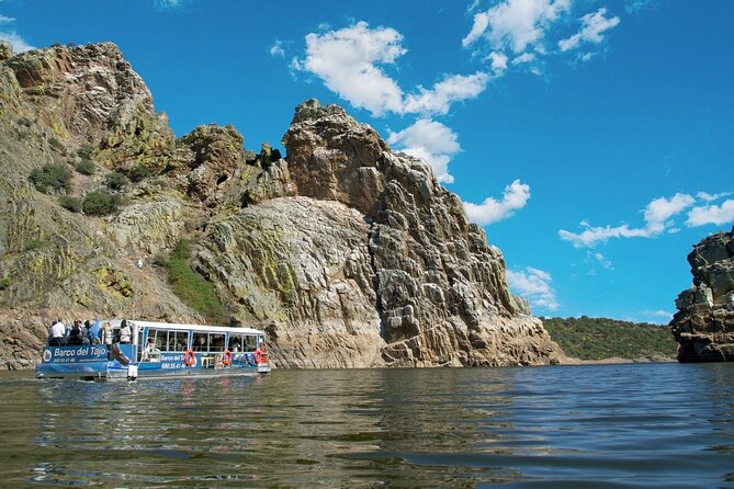 Cruise Tour From Ceclavin Heading to Canchos De Ramiro. - Canchos De Ramiro: The Destination