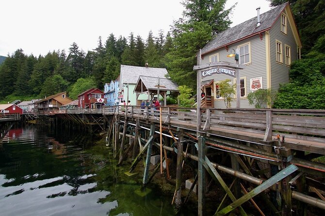 Customize Your Own Private Tour - Meeting and Pickup