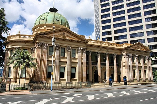 Departure Private Transfer: Brisbane to Brisbane Airport BNE in Luxury Van - Cancellation Policy
