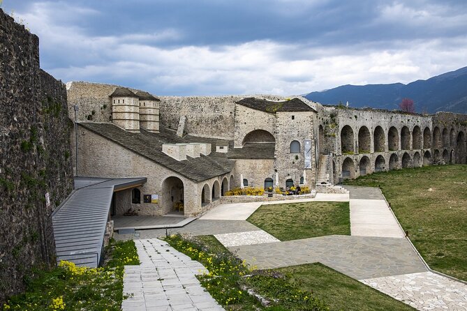 Discover Ioannina City and Island of Pamvotis Lake - Local Cuisine and Dining Options