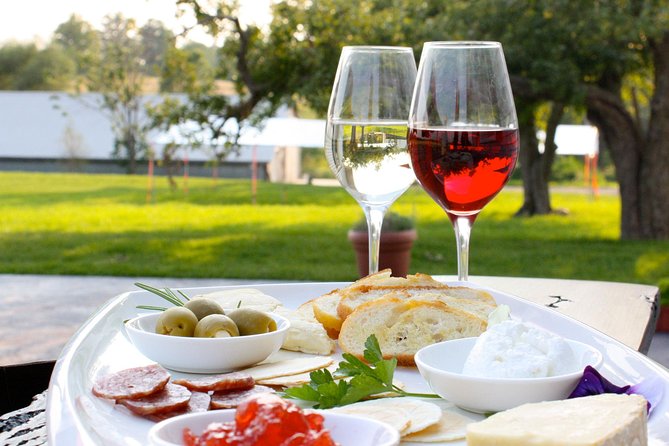 Discover Nepalese Winery - Popular Nepalese Wine Varieties