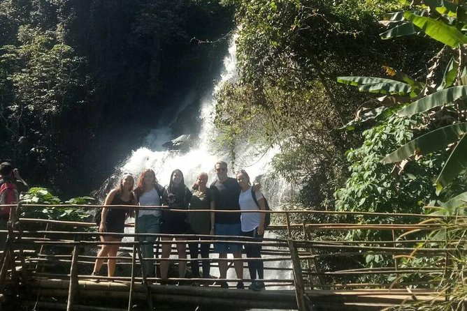 Doi Suthep Tour: Trekking at Doi Inthanon National Park With Lunch - Lunch and Refreshments