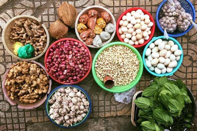 Dong Hoi Sightseeing and Street Food Bike Tour - Local Cultural Experiences