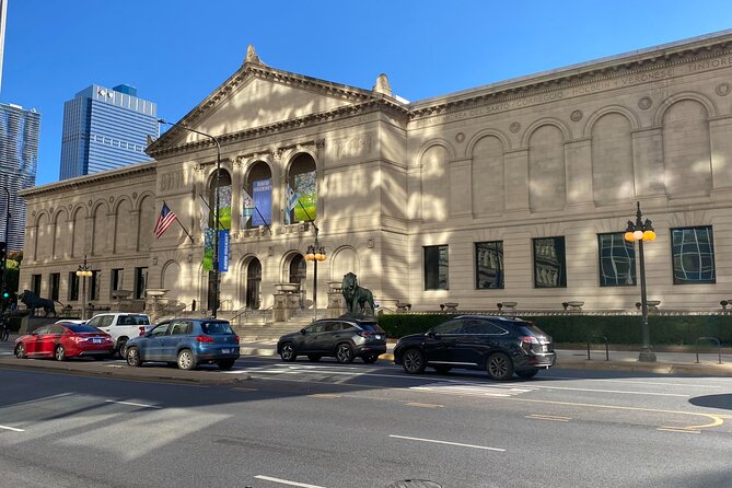 Downtown Chicago TV & Movie Sites Walking Tour - Meeting and Pickup