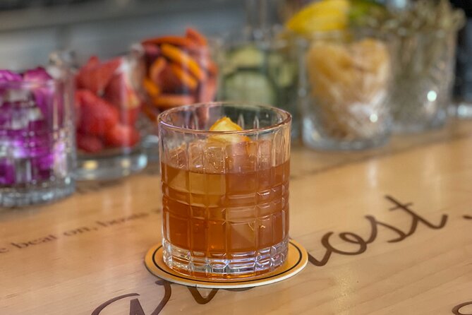 Downtown Food and Drink Tour: Libations on the East Side - Positive Experiences From Travelers