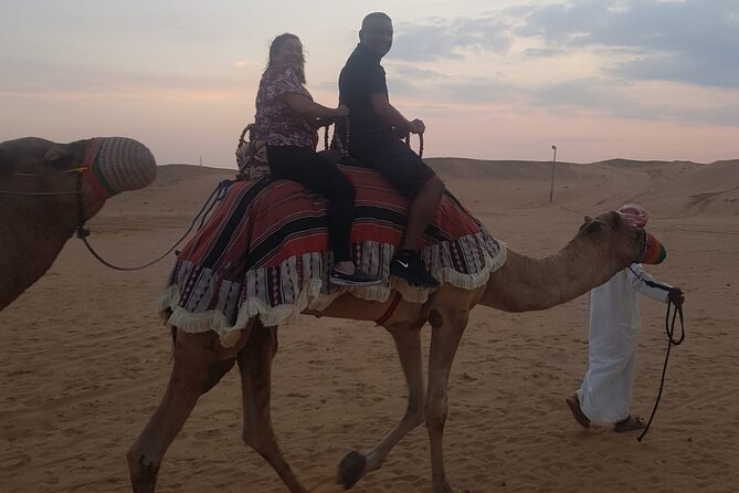 Dubai: Unique SUNSET 4WD Red Dunes Safari - Meeting and Pickup