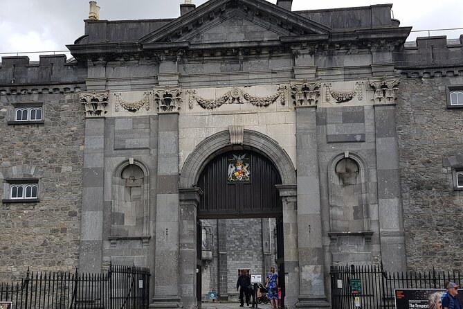 Dublin City To Marble City - Kilkenny City Private Luxury Car Day Tour - Booking and Cancellation Policies