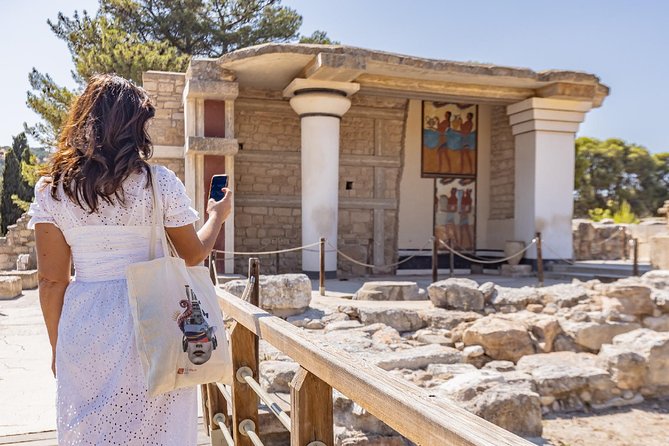 E-Ticket & Audio Tour for Knossos Palace: Unlock Minoan Majesty - Ticket Information and Discounts
