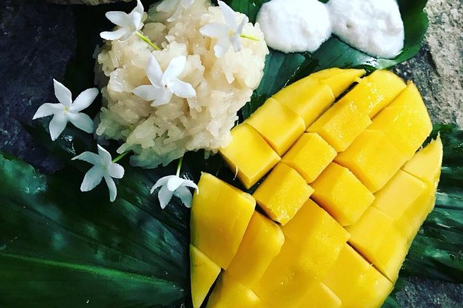 เมนูเซ็ตที่ 2 ของร้านครัวไทย - แนะนำ - เซ็ตที่ 2: กุ้งผัดกระเทียมพริกไทย