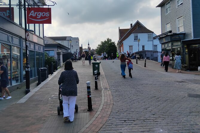 Eccentric Lewes: A Self-Guided Walking Tour - Exploring the Towns Eccentric History