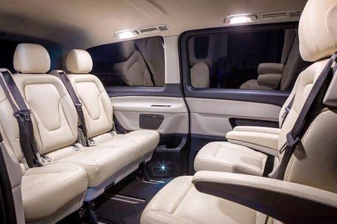 Edinburgh Airport to Glasgow City Chauffeured Hire Driver - Pricing and Booking Options