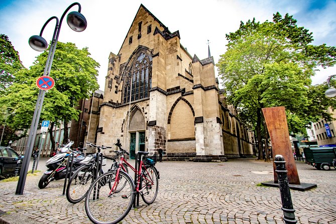 Exclusive Private Guided Tour Through the History of Cologne With a Local - Explore the Historic Hahnen Gate