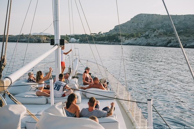 Exclusive Sunset Cruise Live Music, Chefs Menu, Drinks and More! - The Sum Up