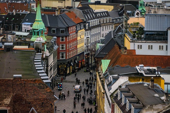 Explore Copenhagen in 1 Hour With a Local - Explore Iconic Landmarks and Attractions