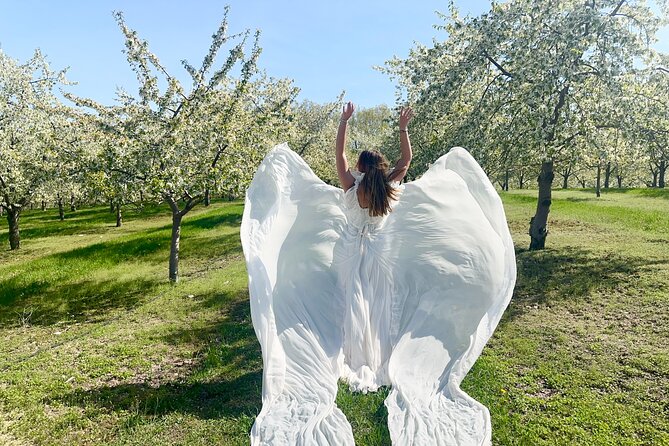 Flying Dress Photo Shoot in Traverse City - Cancellation Policy