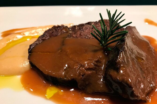 Food Tour in San Sebastian and Visit to a Gastronomical Club - A Visit to a Prestigious Gastronomical Club
