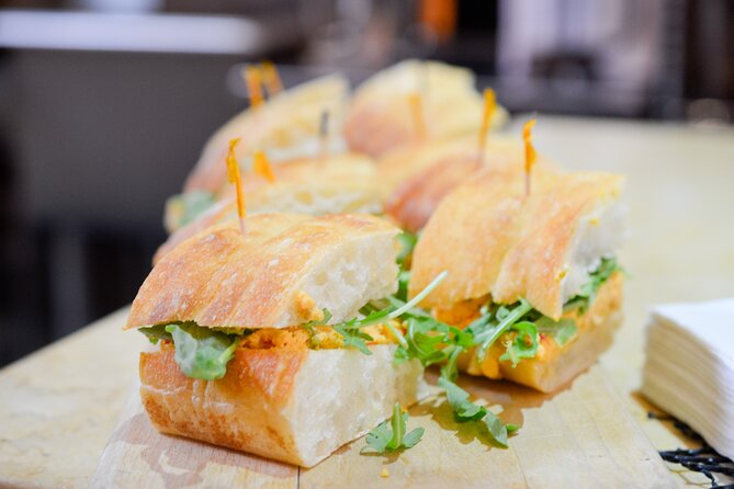 Food Tour to Freedom Trail - Small Group Walking Tour - Seafood Tour and North End Cuisine