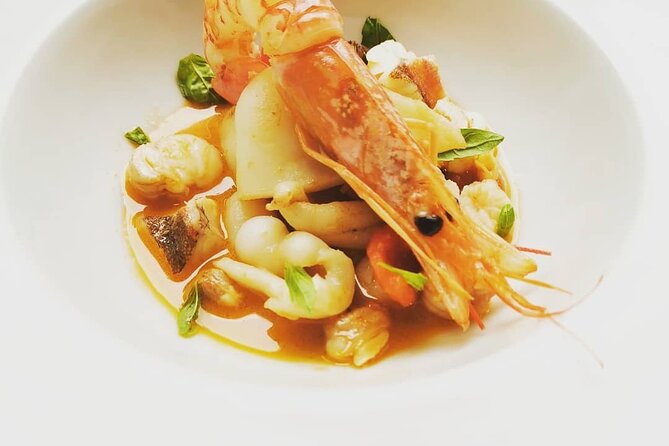 Fresh Pasta Cooking Class and Dinner With a Naples Chef - Discover Traditional Italian Ingredients