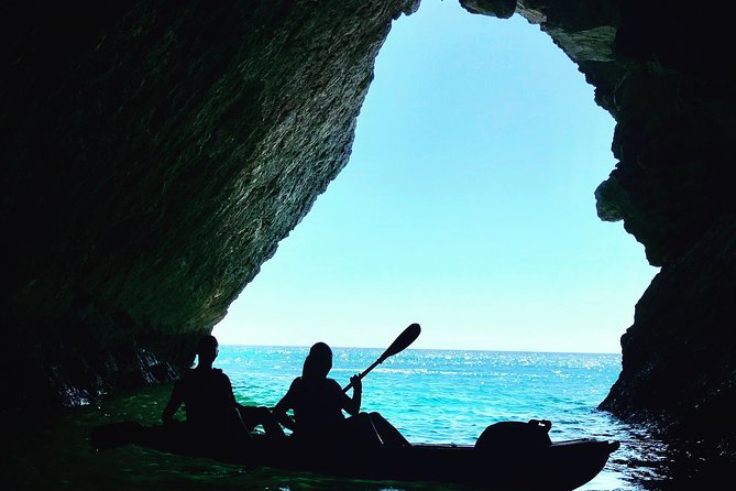 From Lisbon: Small Group Kayak Tour to Arrábida Beaches - Cancellation Policy