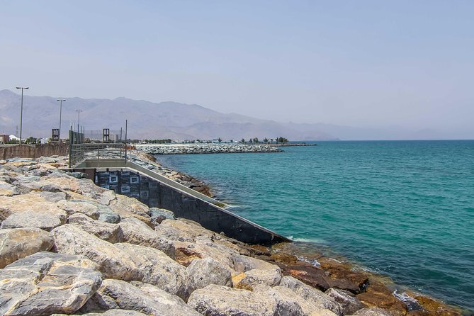 Fujairah Private Day Trip From Dubai With Lunch - The Sum Up
