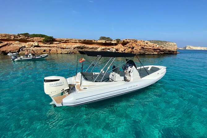 Full Day Boat Rental Zar Formenti Sport Luxury 79 300CV - Boat Model Specifications