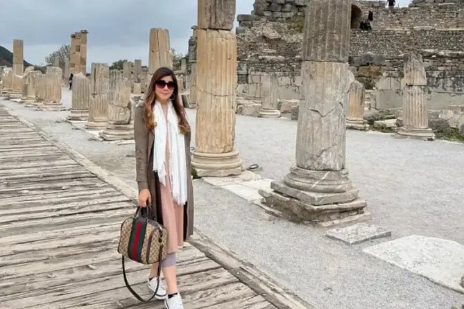 Full Day Private Ephesus & Sirince Village Tour From İzmir - Sirince Village Experience