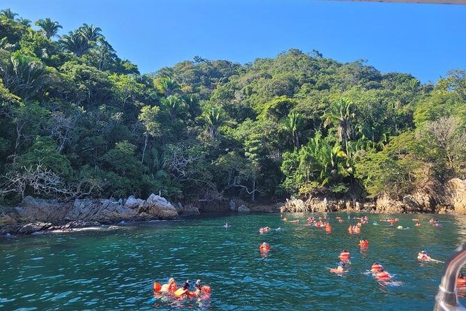 Full Day Tour in Yelapa and Majahuitas in Catamaran With Snorkel - Yelapa Village Exploration