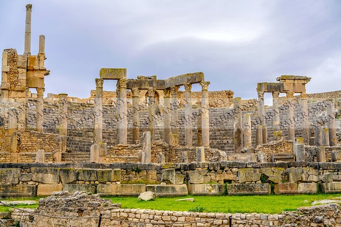 Full Day Uthina and Dougga Tour From Tunis - Expert Tour Guide