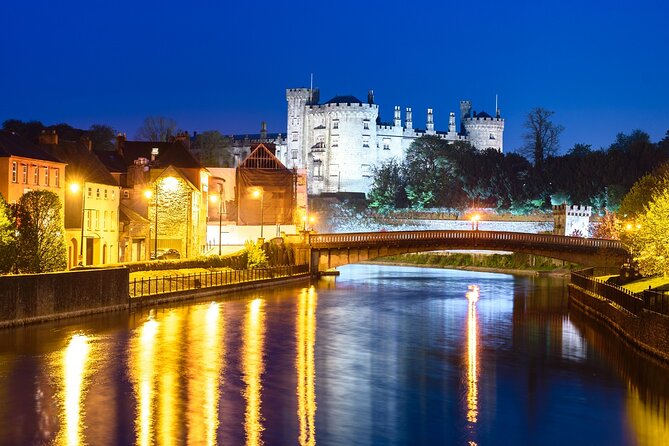 Fun Walking Tour During Christmas in Kilkenny - Unique Shopping Experiences in the City