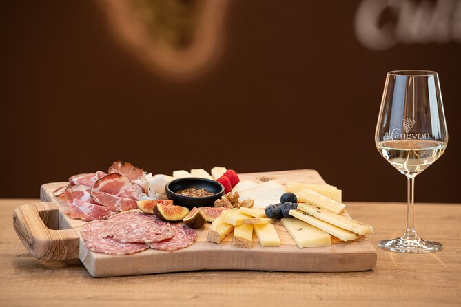 Gold Prosecco Sup. Valdobbiadene DOCG Tasting - Tasting Notes: Flavor Profiles and Aromas
