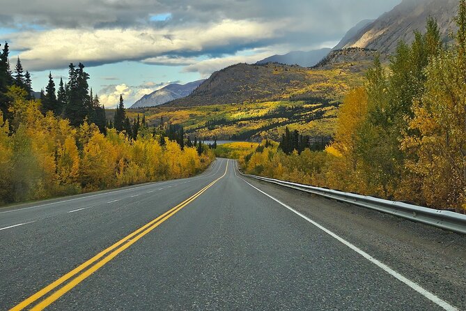 Guided Winter Wonderland Tour to Canada - Winter Activities and Excursions