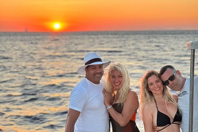 Half-Day Guided Cruise Tour in Santorini - Weather and Minimum Travelers Requirements