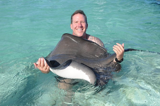 Half-Day Tour: Parasailing & Snorkeling Cruise From Punta Cana - Animal Welfare Concerns
