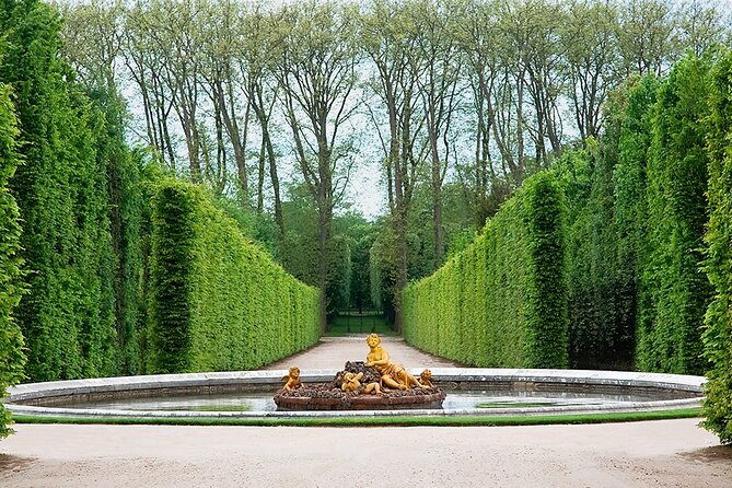 Half Day VIP Marie-Antoinette Secret Tour - Historical Context