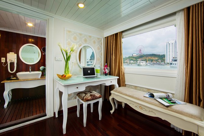 Halong Bay & Bai Tu Long Bay: 2-Day/1-Night Cruise - Meeting and Pickup