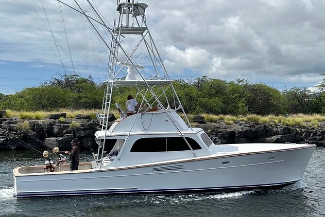 Hawaii ¾-Day Fishing Charter  - Big Island of Hawaii - Meeting and Pickup