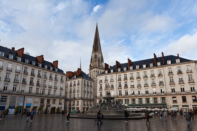 Highlights of Geneva: Dark History Outdoor Escape Game - Meeting and Pickup Details