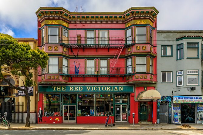 Hippie Culture Exploration Game in San Francisco, Haight Ashbury - Game Experience and Reviews