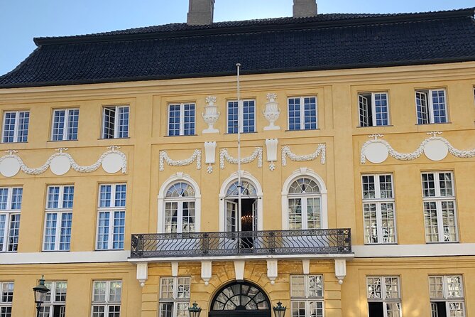Historical Pod Walk Tour on the Slaves of Copenhagen - Impact of the Slave Trade on Copenhagens History and Culture