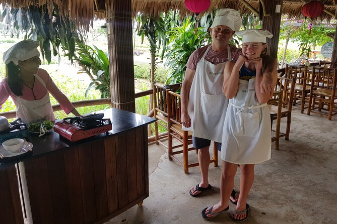 Hoi An Countryside and Cooking Class by Bicycle - Learning Traditional Vietnamese Cooking