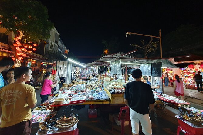 Hoi An Nightlife by Scooter - Must-Try Street Food and Drinks in Hoi An at Night