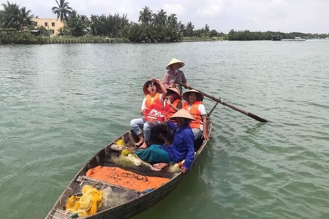 Hoi An Sunset Fishing Tour & Romantic Dinner on Private Cruise - Private English Speaking Guide Included