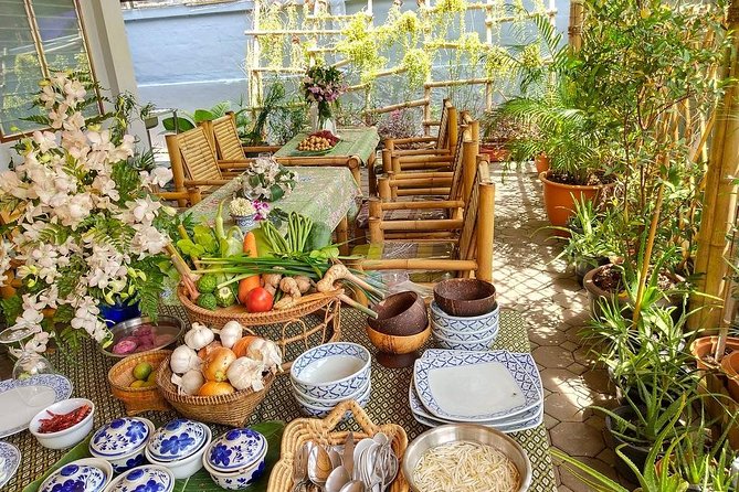 Home Style Family Class With Fruit Carving and Market Tour - Meeting and Pickup