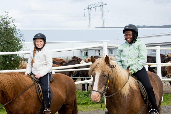 Iceland Tour With Horseback Riding - Making Your Way to the Horse Farm