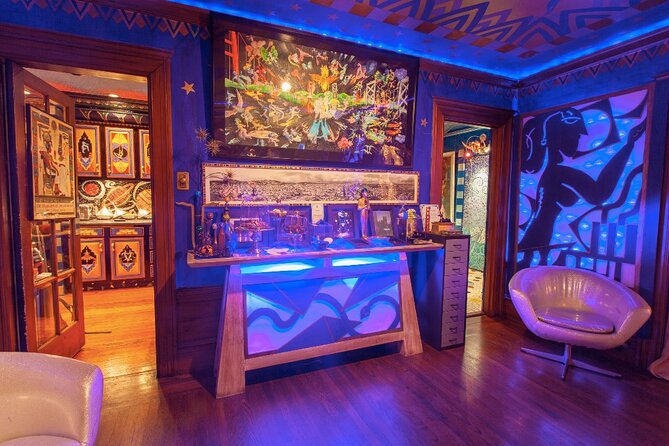 Into the Rabbit Hole: Indoor Tour at The Gregangelo Museum - Meeting and Pickup Information