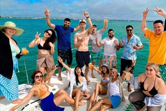 Isla Mujeres Deluxe Tour, Open Bar, Snorkeling and Lunch Included - Deluxe Tour Highlights