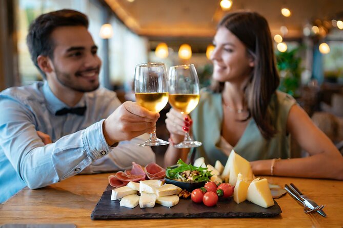 Italian Wines and Food Tasting at Caffè Rinaldi in Regensburg - Caffè Rinaldis Signature Wine and Food Pairings