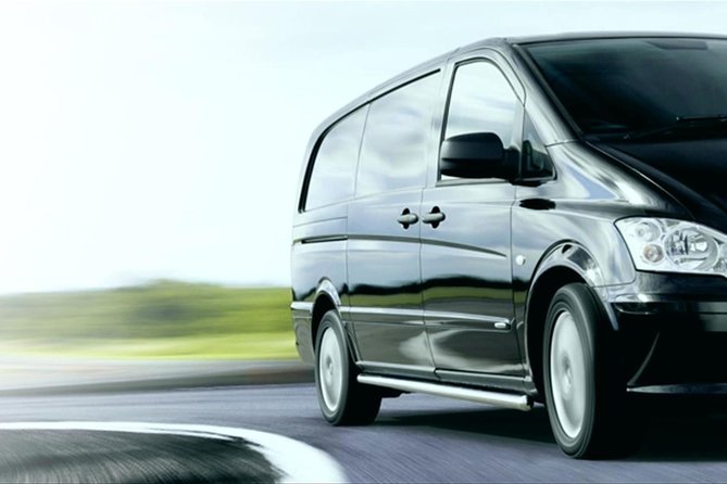 Izmir Airport Transfers To/From Alacati - What to Expect